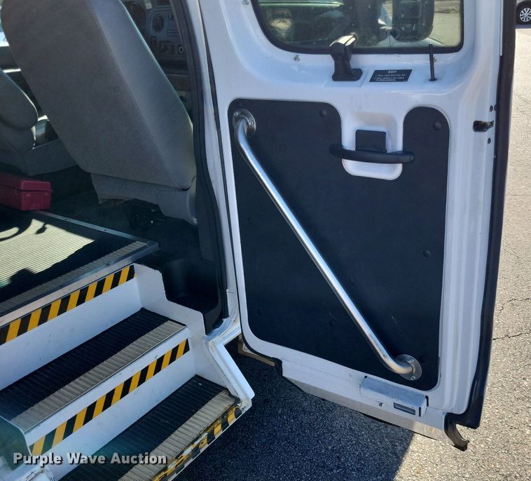 image for item DP5232 2012 Ford E350 Super Duty  handicap accessible van