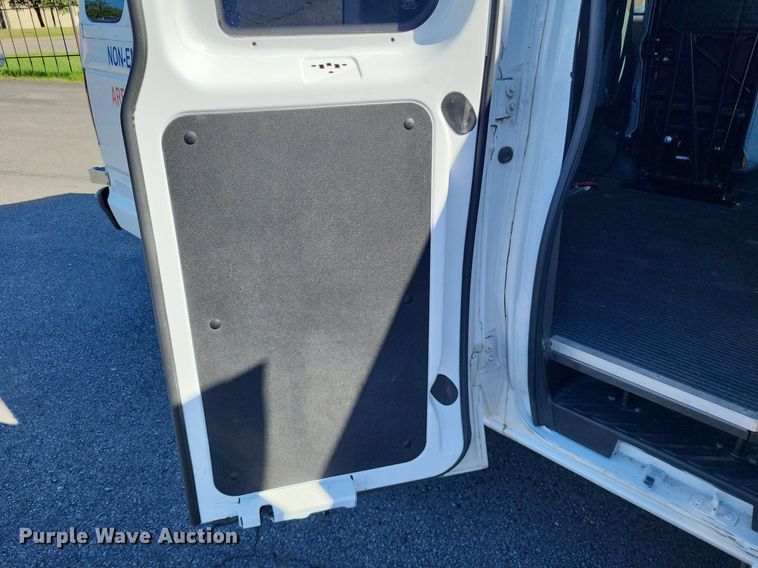 image for item DP5232 2012 Ford E350 Super Duty  handicap accessible van