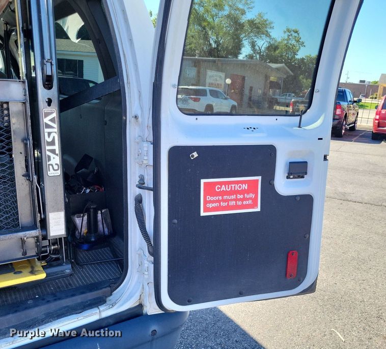 image for item DP5232 2012 Ford E350 Super Duty  handicap accessible van