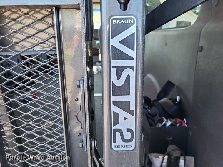 image for item DP5232 2012 Ford E350 Super Duty  handicap accessible van