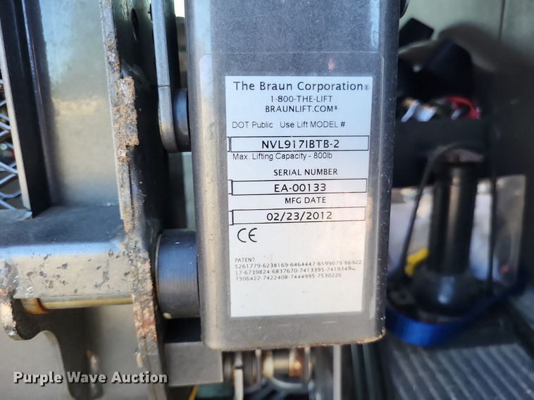 image for item DP5232 2012 Ford E350 Super Duty  handicap accessible van