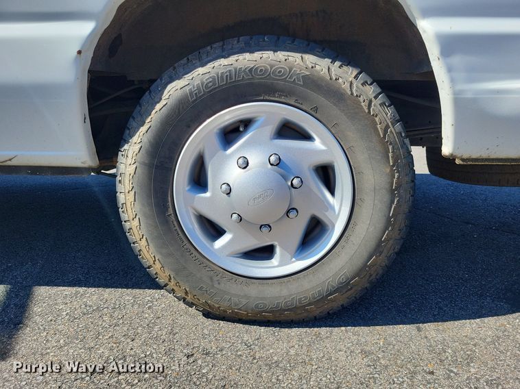 image for item DP5232 2012 Ford E350 Super Duty  handicap accessible van