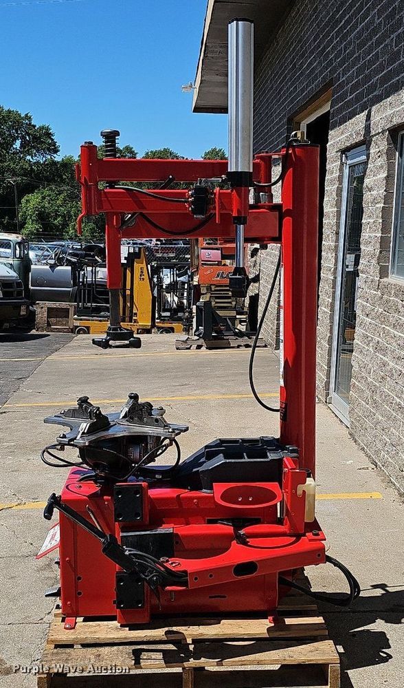 image for item DQ0160 Coats 70XAH3  rim clamp tire machine