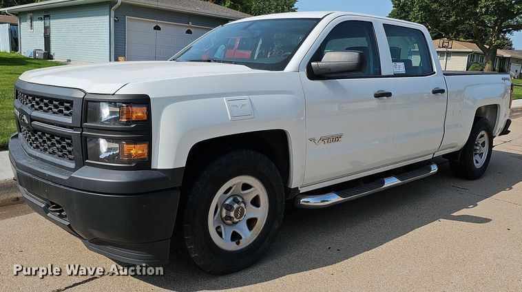 image for item DQ0199 2014 Chevrolet Silverado 1500  Crew Cab pickup truck