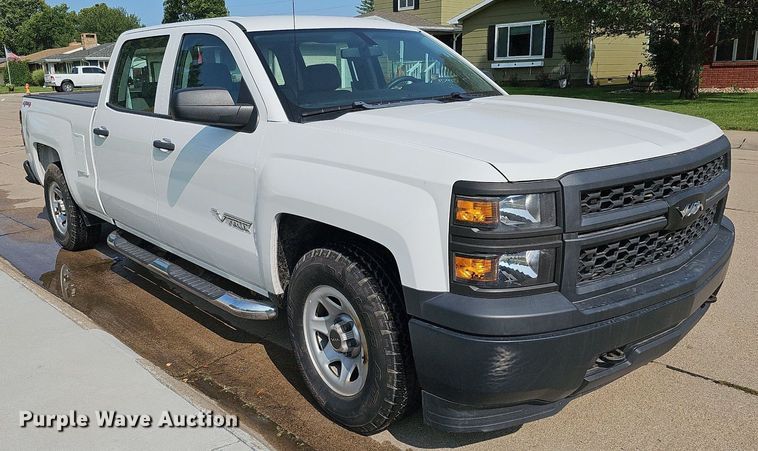 image for item DQ0199 2014 Chevrolet Silverado 1500  Crew Cab pickup truck