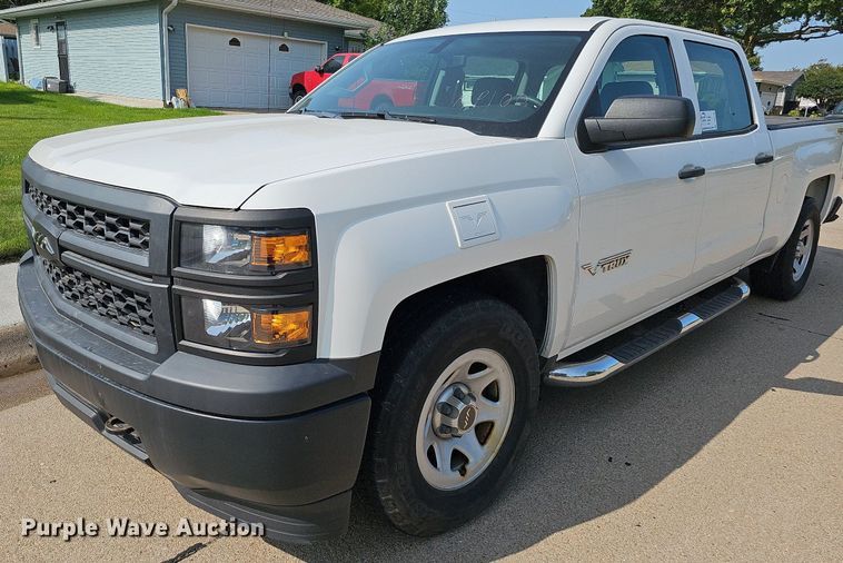 image for item DQ0199 2014 Chevrolet Silverado 1500  Crew Cab pickup truck