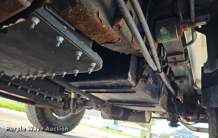 image for item DQ0199 2014 Chevrolet Silverado 1500  Crew Cab pickup truck