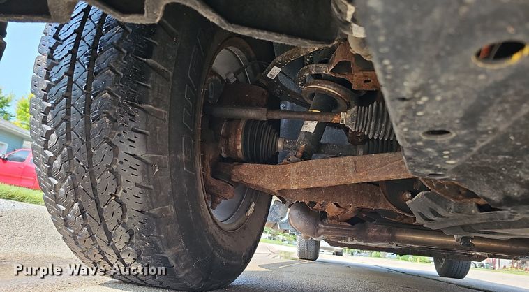 image for item DQ0199 2014 Chevrolet Silverado 1500  Crew Cab pickup truck