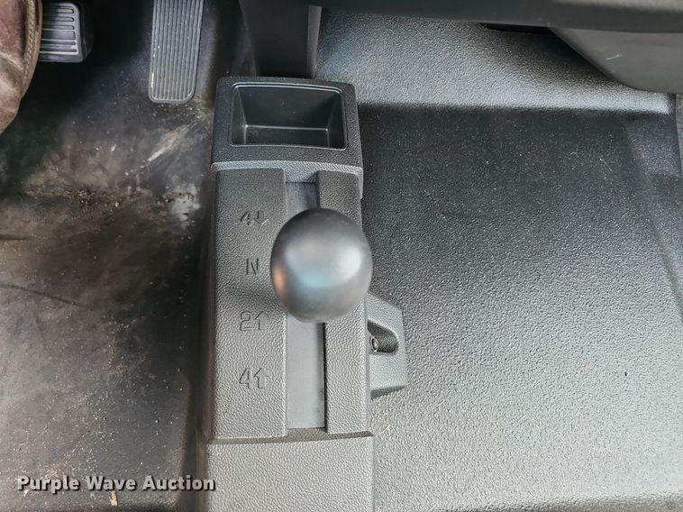 image for item DQ0199 2014 Chevrolet Silverado 1500  Crew Cab pickup truck