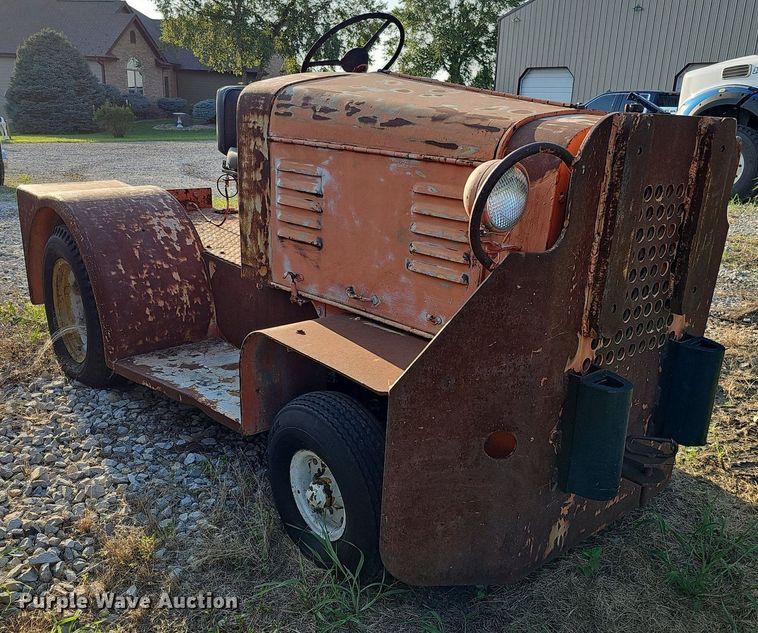 image for item DQ0247 1963 Northwestern Motor Co JG-40FK-2  aircraft tug