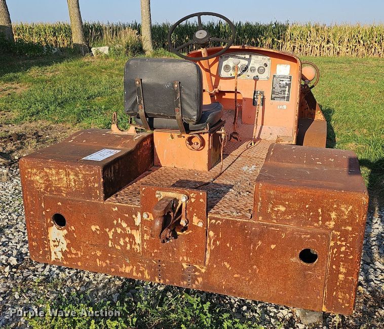 image for item DQ0247 1963 Northwestern Motor Co JG-40FK-2  aircraft tug