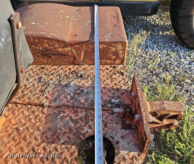 image for item DQ0247 1963 Northwestern Motor Co JG-40FK-2  aircraft tug