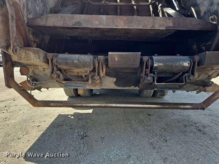 image for item DQ0250 2002 Sterling M8500 Acterra  refuse truck