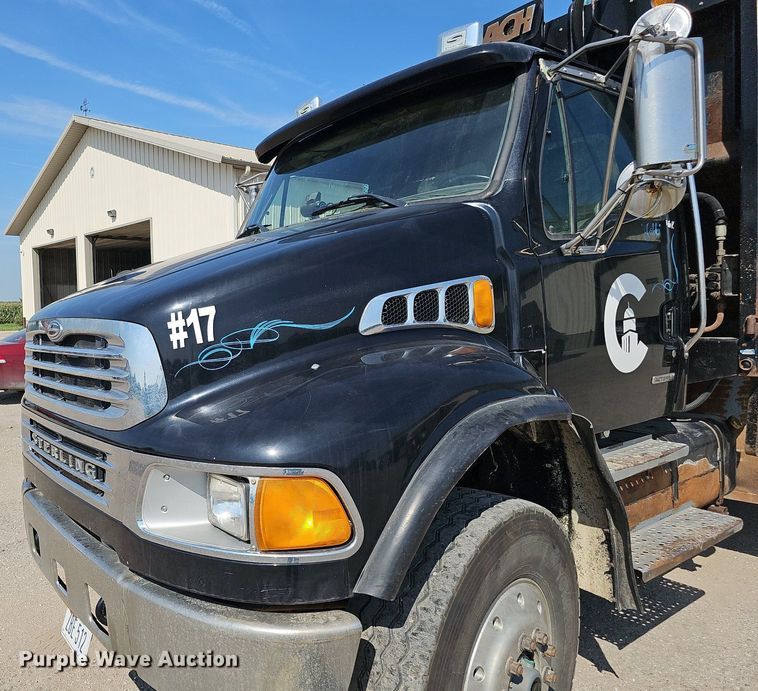 image for item DQ0250 2002 Sterling M8500 Acterra  refuse truck