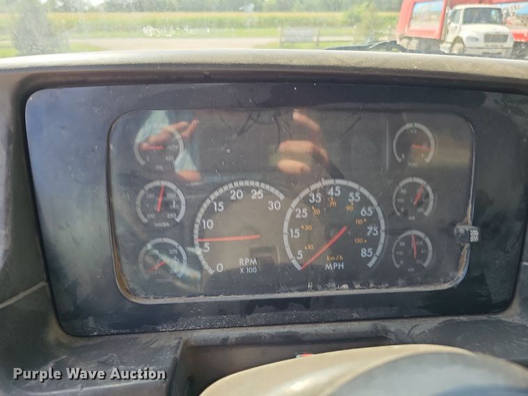 image for item DQ0250 2002 Sterling M8500 Acterra  refuse truck