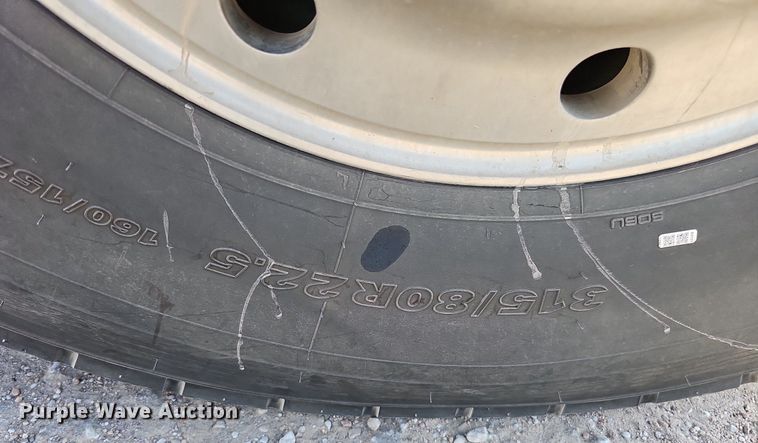 image for item DQ0250 2002 Sterling M8500 Acterra  refuse truck