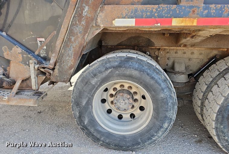 image for item DQ0250 2002 Sterling M8500 Acterra  refuse truck