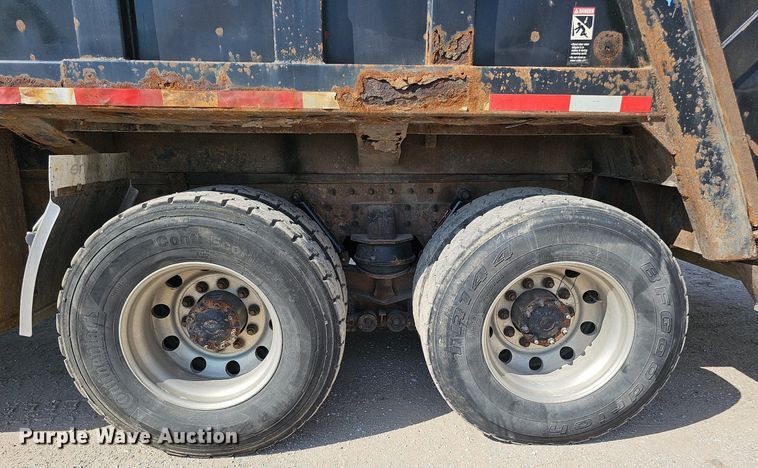 image for item DQ0250 2002 Sterling M8500 Acterra  refuse truck