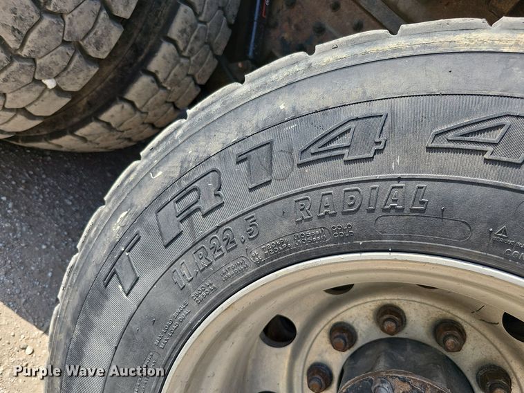 image for item DQ0250 2002 Sterling M8500 Acterra  refuse truck