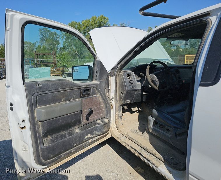 image for item DQ0259 2013 Ford F150 XL  pickup truck