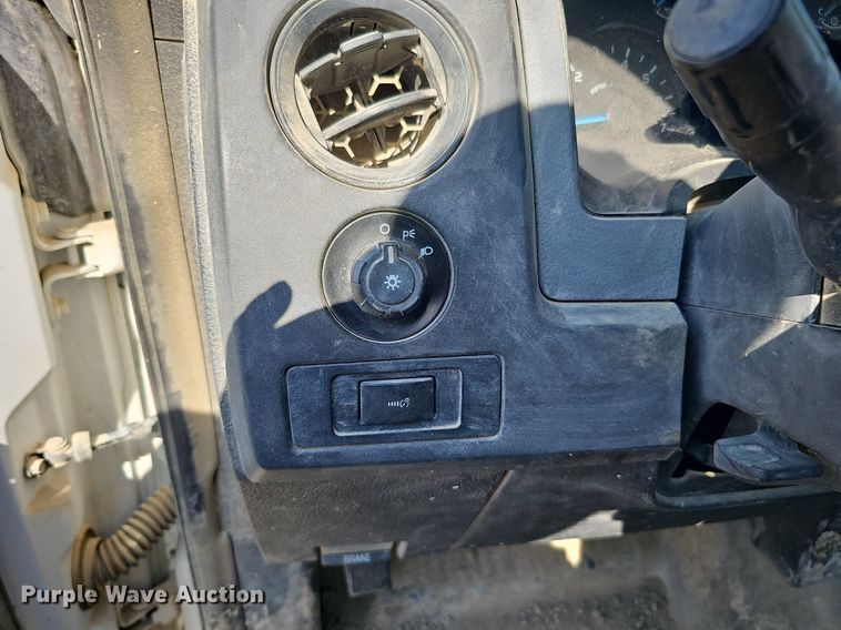 image for item DQ0259 2013 Ford F150 XL  pickup truck