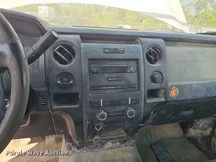 image for item DQ0259 2013 Ford F150 XL  pickup truck