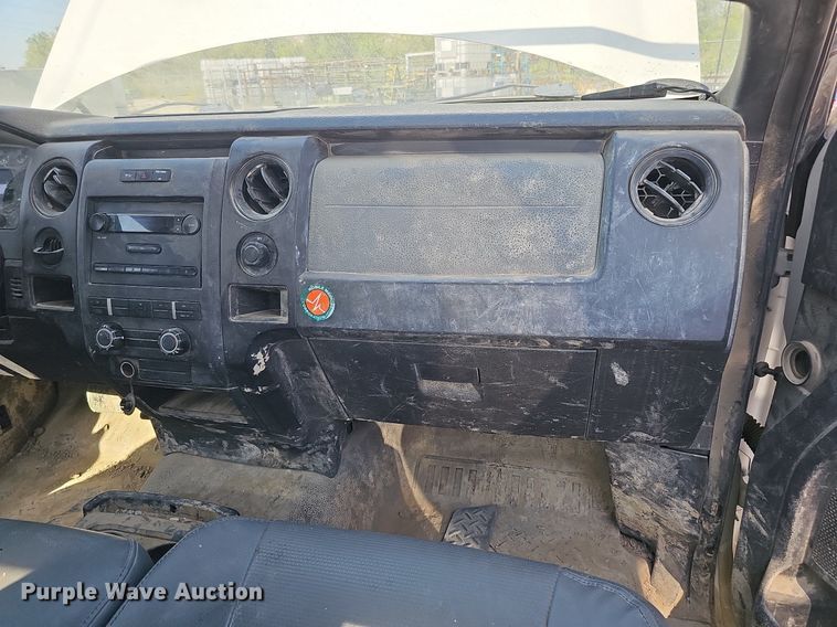 image for item DQ0259 2013 Ford F150 XL  pickup truck