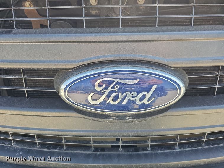 image for item DQ0259 2013 Ford F150 XL  pickup truck