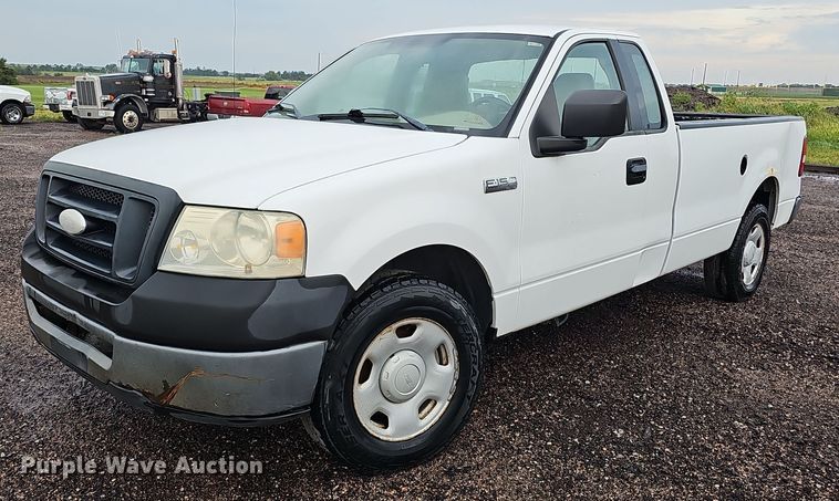 image for item DQ0261 2006 Ford F150  SuperCap pickup truck