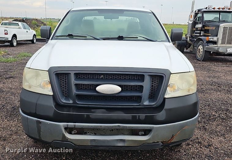 image for item DQ0261 2006 Ford F150  SuperCap pickup truck