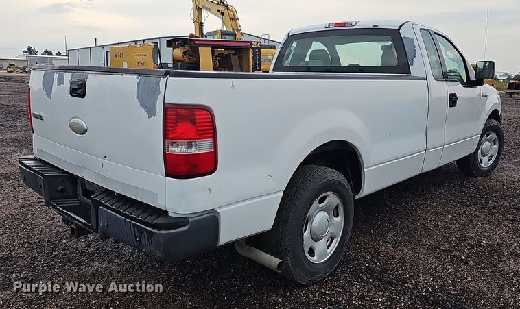 image for item DQ0261 2006 Ford F150  SuperCap pickup truck