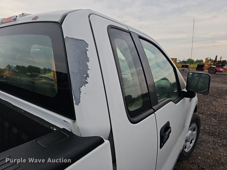 image for item DQ0261 2006 Ford F150  SuperCap pickup truck