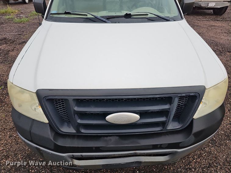 image for item DQ0261 2006 Ford F150  SuperCap pickup truck