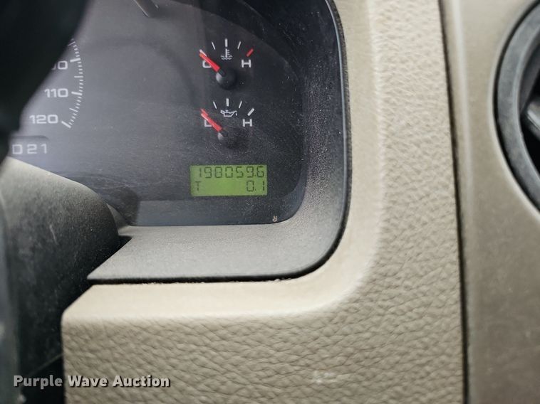 image for item DQ0261 2006 Ford F150  SuperCap pickup truck