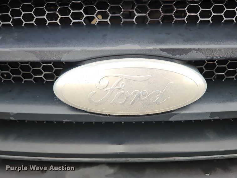 image for item DQ0261 2006 Ford F150  SuperCap pickup truck