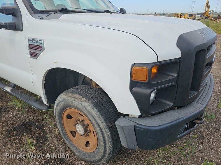 image for item DQ0262 2008 Ford F250 Super Duty  Crew Cab pickup truck