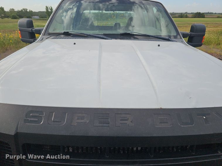 image for item DQ0262 2008 Ford F250 Super Duty  Crew Cab pickup truck