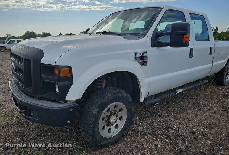 image for item DQ0262 2008 Ford F250 Super Duty  Crew Cab pickup truck