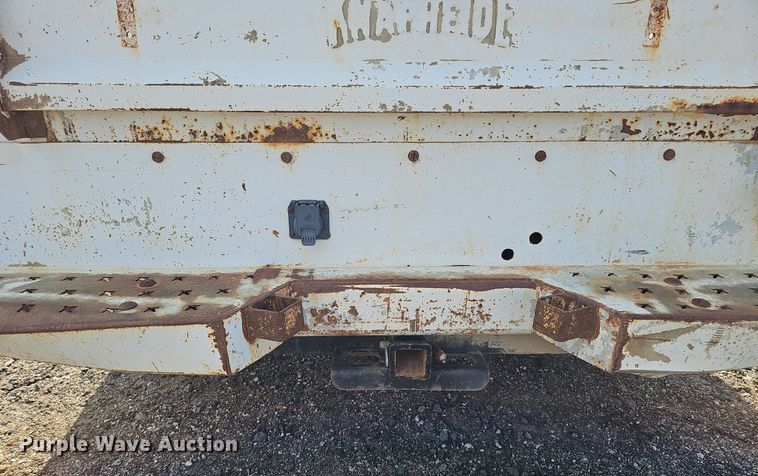 image for item DQ0263 2011 Ford  F350 Super Duty  SuperCab utility bed pickup truck