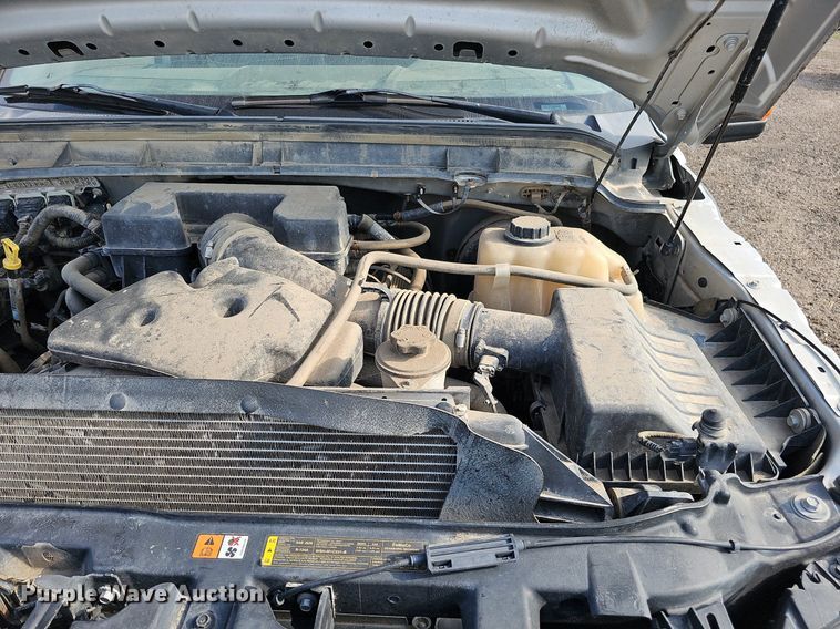 image for item DQ0263 2011 Ford  F350 Super Duty  SuperCab utility bed pickup truck