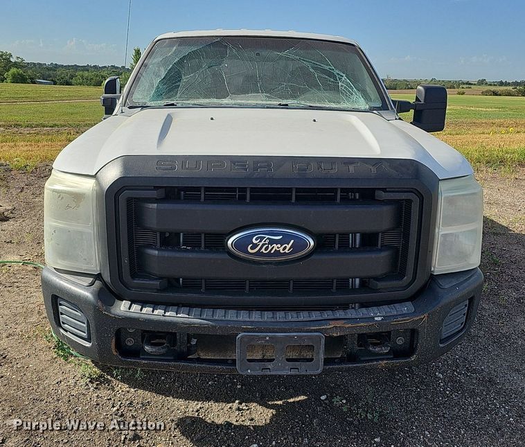 image for item DQ0271 2011 Ford F250 Super Duty  Crew Cab pickup truck