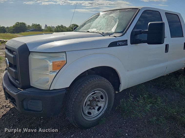 image for item DQ0271 2011 Ford F250 Super Duty  Crew Cab pickup truck