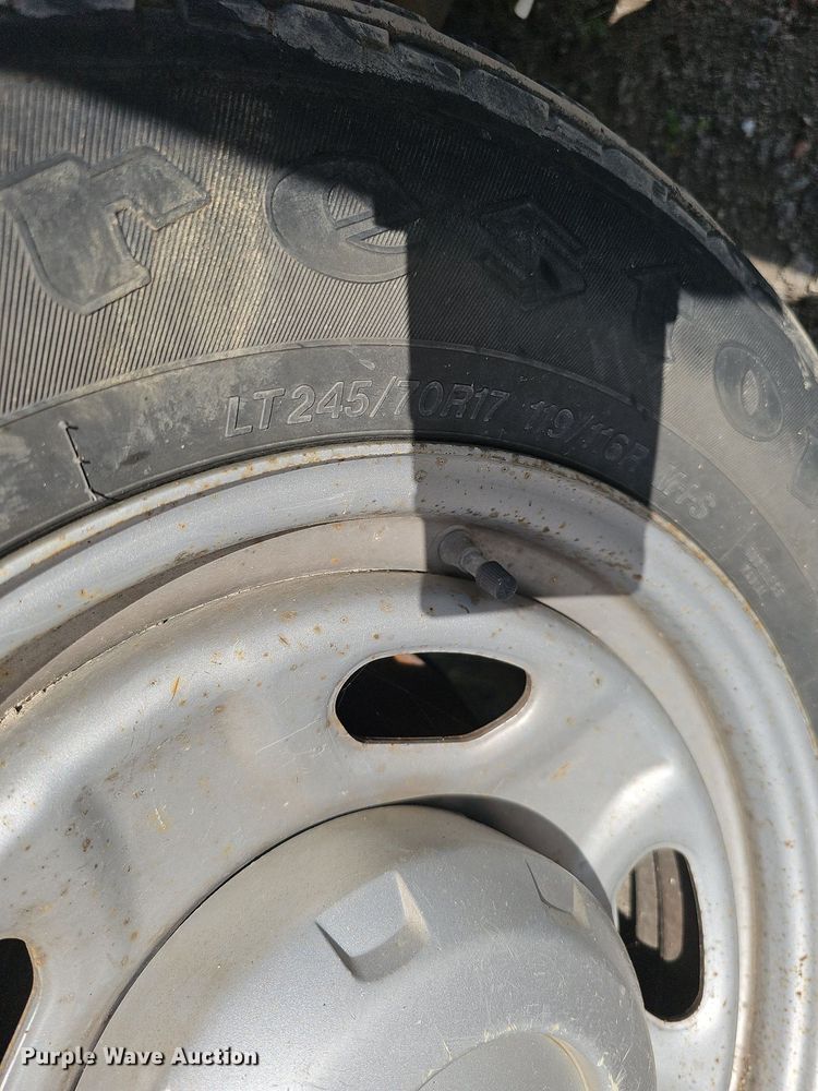 image for item DQ0271 2011 Ford F250 Super Duty  Crew Cab pickup truck