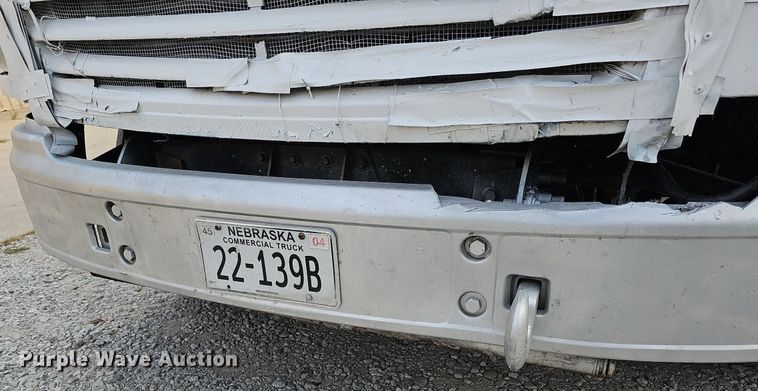 image for item DQ0311 2001 Sterling AT9500  semi truck