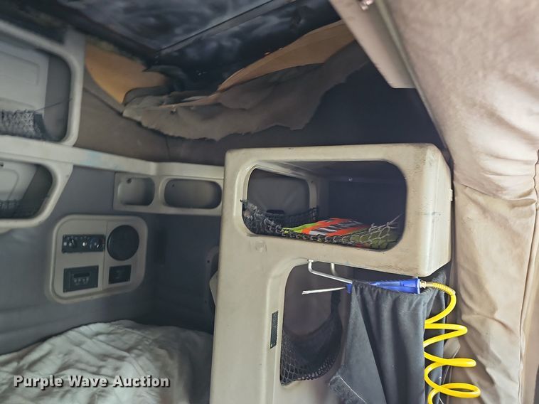 image for item DQ0311 2001 Sterling AT9500  semi truck