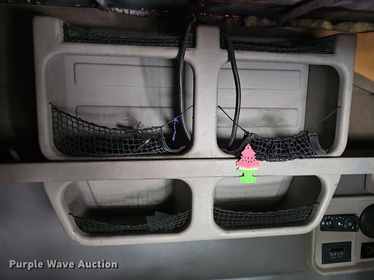 image for item DQ0311 2001 Sterling AT9500  semi truck