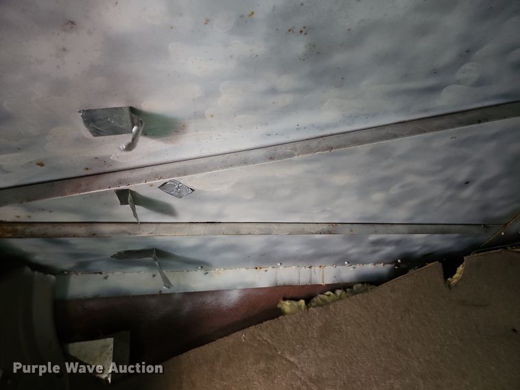 image for item DQ0311 2001 Sterling AT9500  semi truck