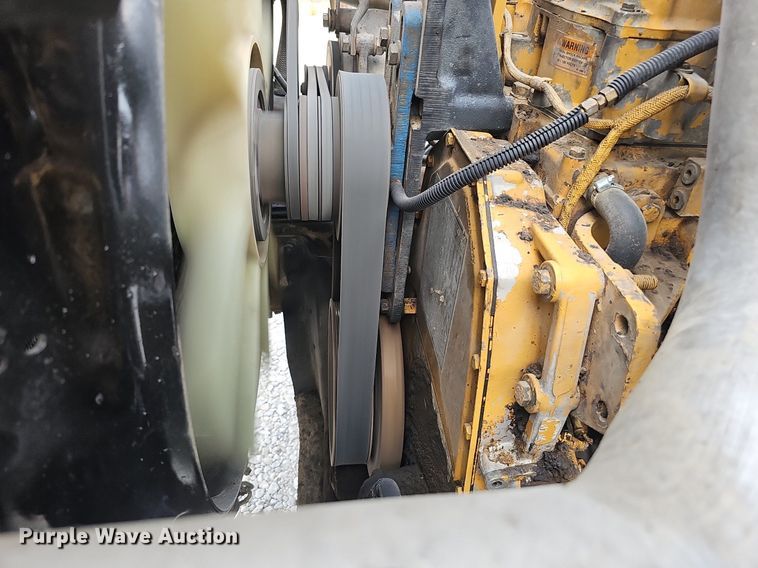 image for item DQ0311 2001 Sterling AT9500  semi truck