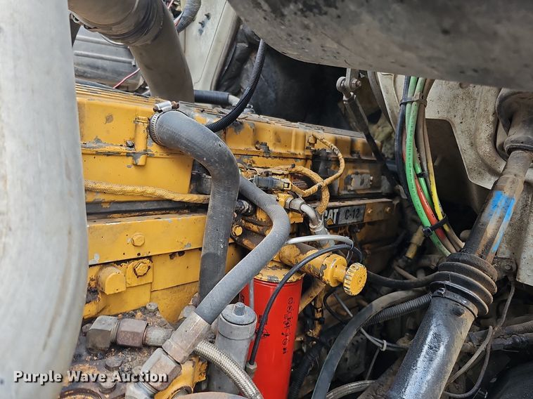 image for item DQ0311 2001 Sterling AT9500  semi truck