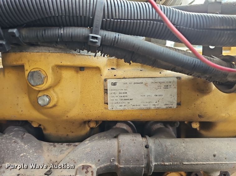 image for item DQ0311 2001 Sterling AT9500  semi truck